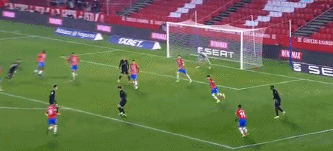 外媒：纽卡与谢什科谈妥个人条款，与莱比锡就转会费达成协议