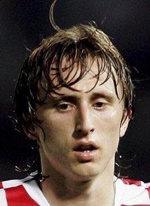 意媒：邓弗里斯的伤势不必过多担忧，预计可出战米兰德比